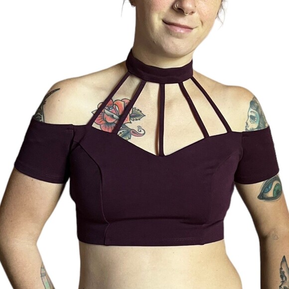 Charlotte Russe Harness Choker Crop Top Strappy Halter Shirt Medium M Purple - Picture 10 of 15